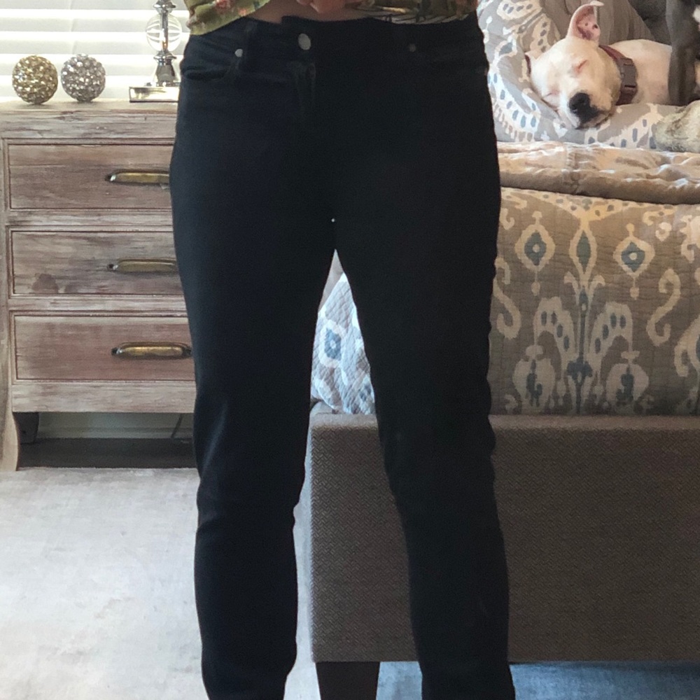 Paige jeans black size 29 straight legsoft stretch